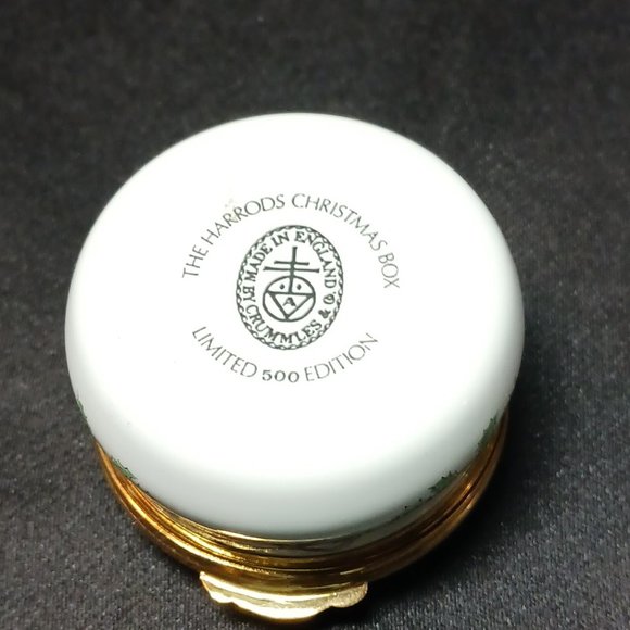 Crummles Enamel Trinket Box Harrods Christmas Scene - Picture 6 of 6